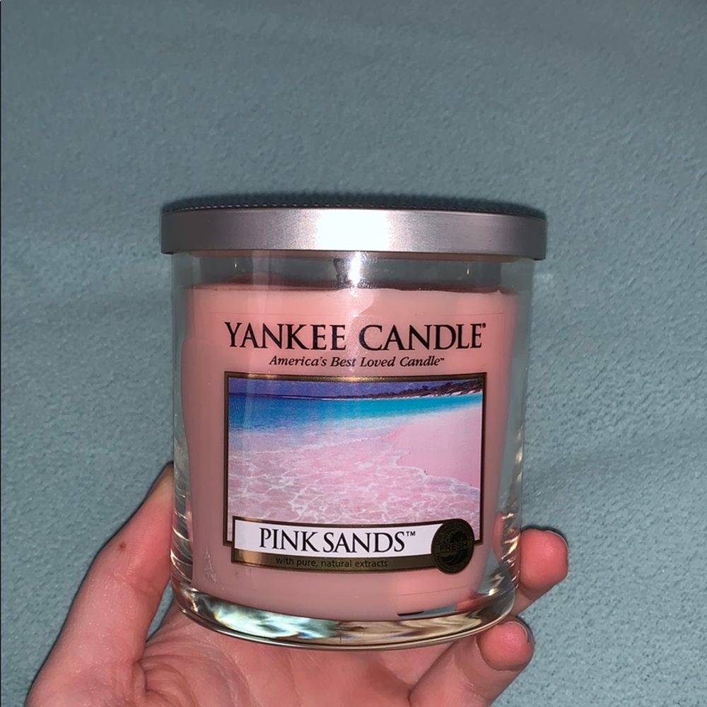 Yankee Candle “Pink Sands”